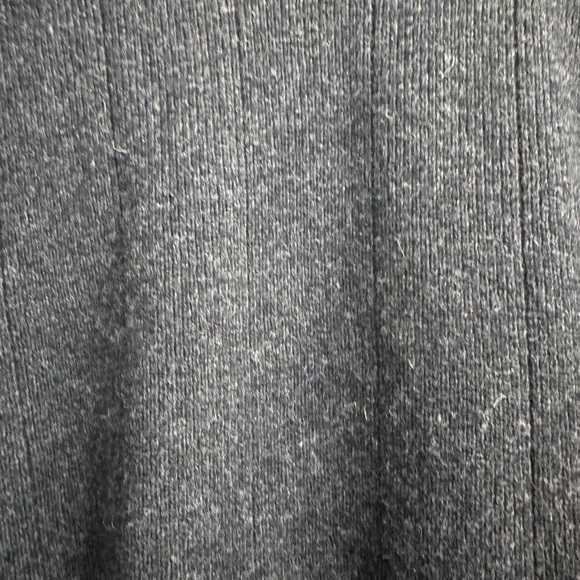 Simons 100% Lambswool  Charcoal Turtleneck Sweater. Ptp 23” lenght 28” - Picture 3 of 7